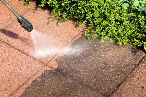Best Garage Pressure Washing  in Murphys, CA